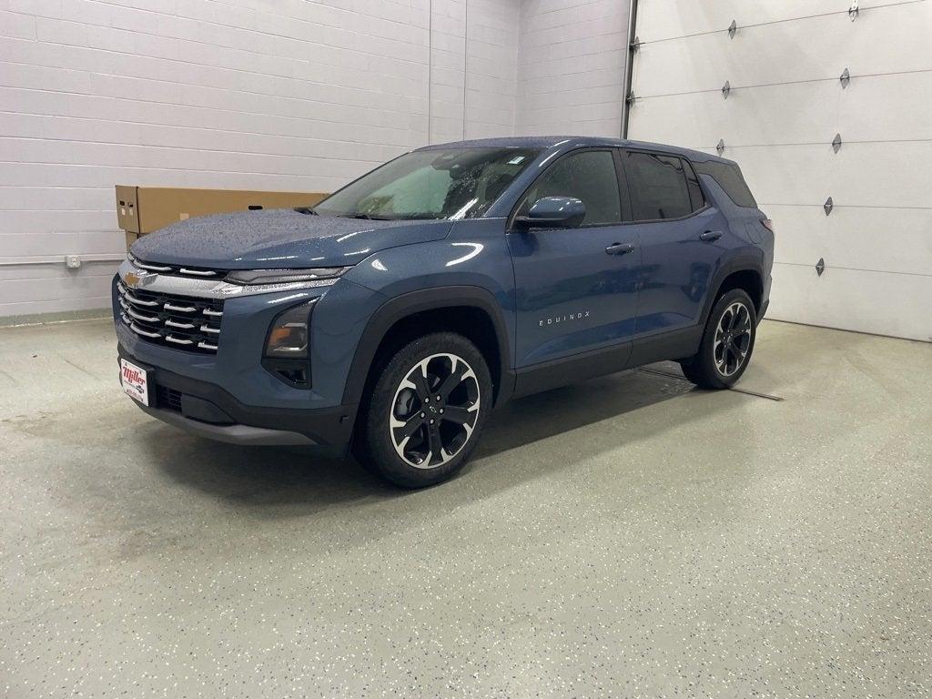new 2026 Chevrolet Equinox car, priced at $32,440