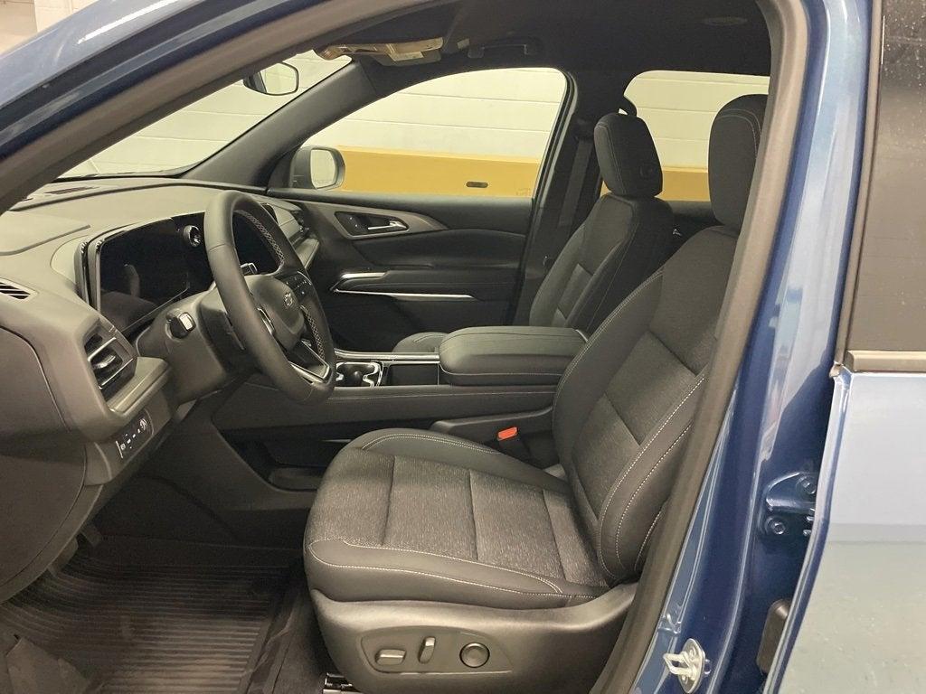 new 2025 Chevrolet Traverse car, priced at $44,930