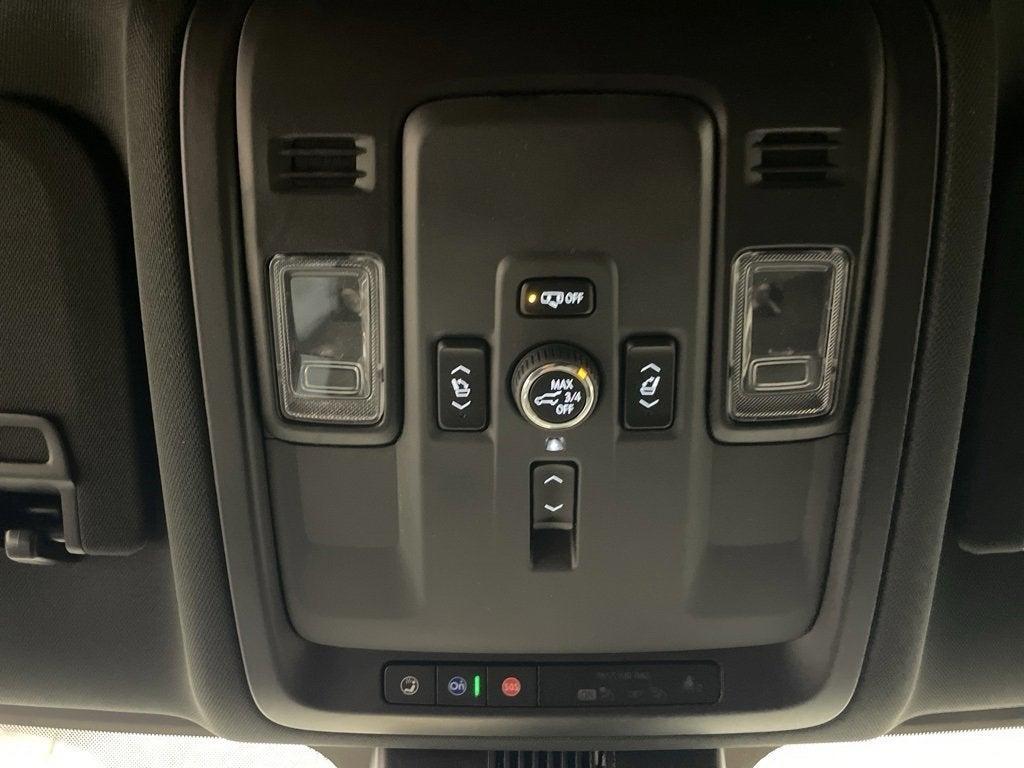 new 2025 Chevrolet Suburban car, priced at $77,299