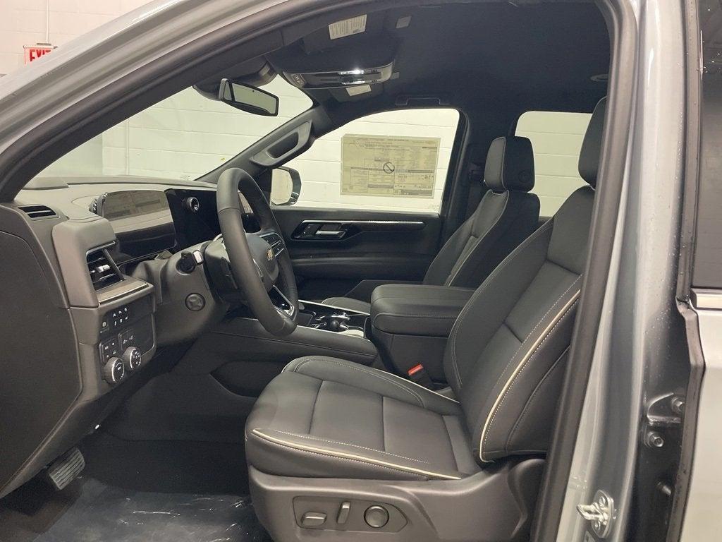new 2025 Chevrolet Suburban car, priced at $77,299
