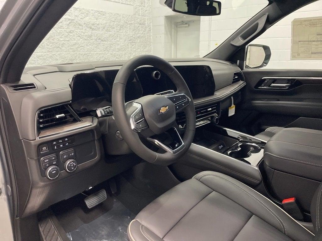 new 2025 Chevrolet Suburban car, priced at $77,299