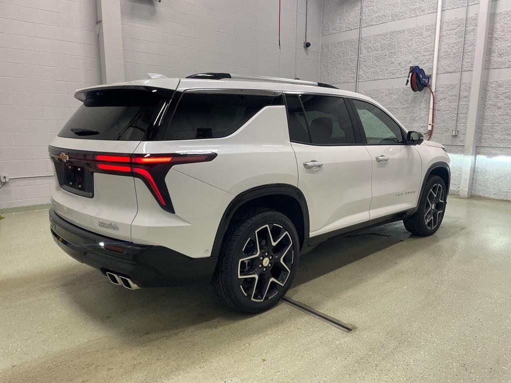 new 2025 Chevrolet Traverse car, priced at $57,940