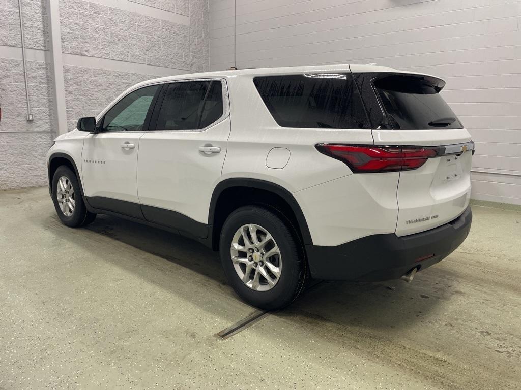 used 2022 Chevrolet Traverse car, priced at $27,999