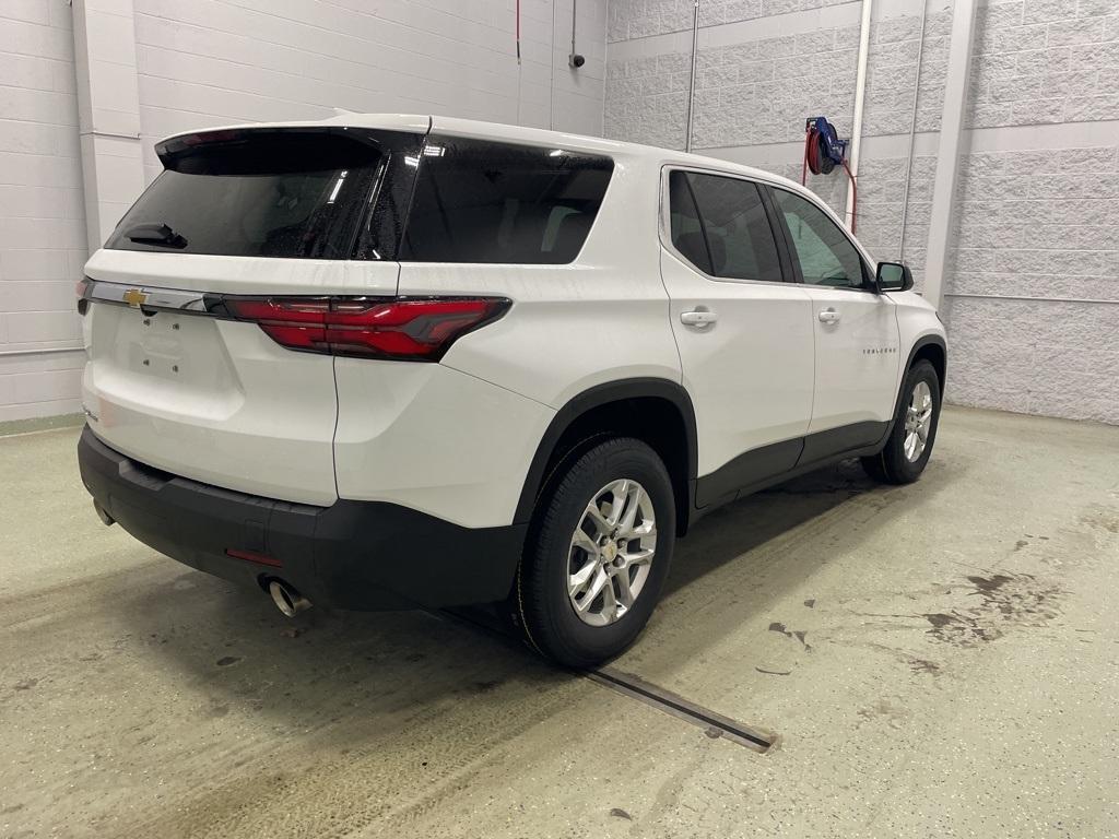 used 2022 Chevrolet Traverse car, priced at $27,999