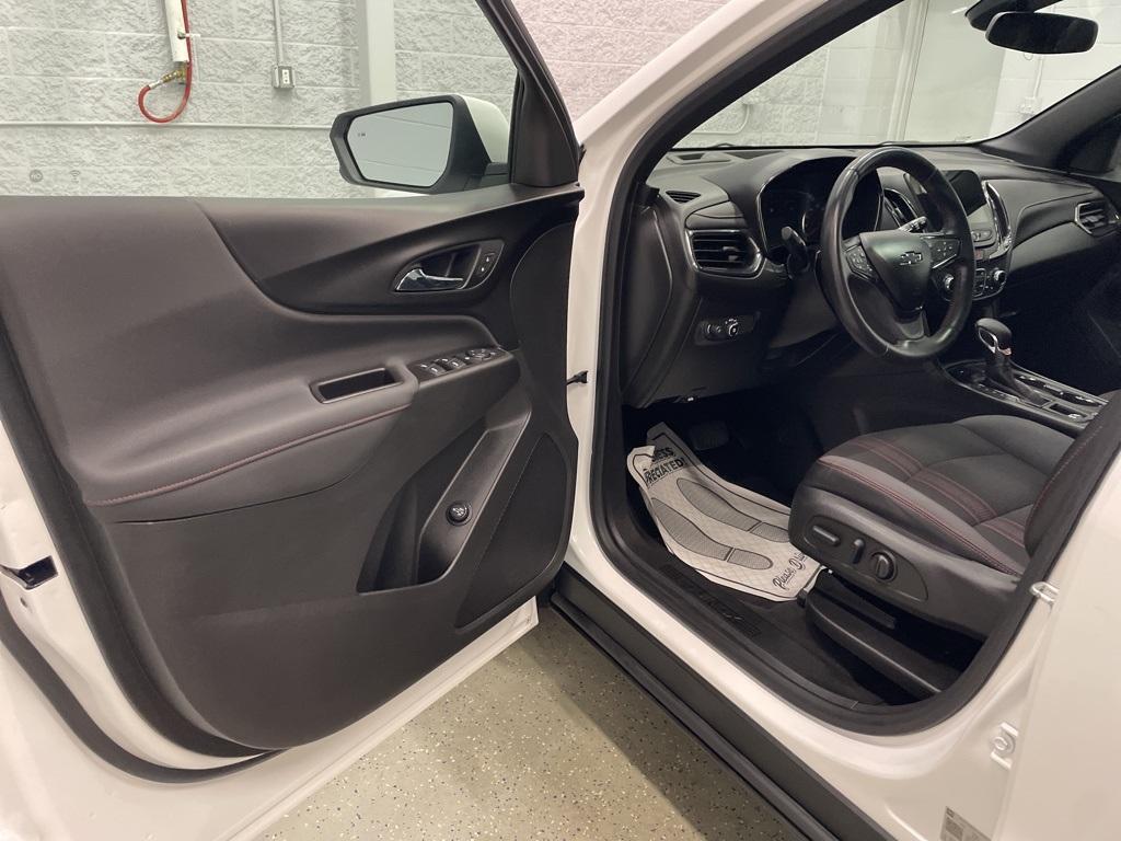 used 2022 Chevrolet Equinox car, priced at $24,999