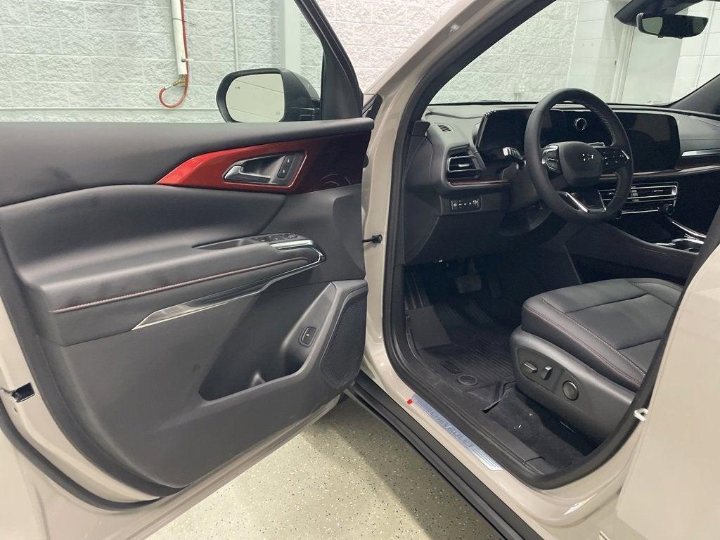 new 2026 Chevrolet Traverse car, priced at $50,145