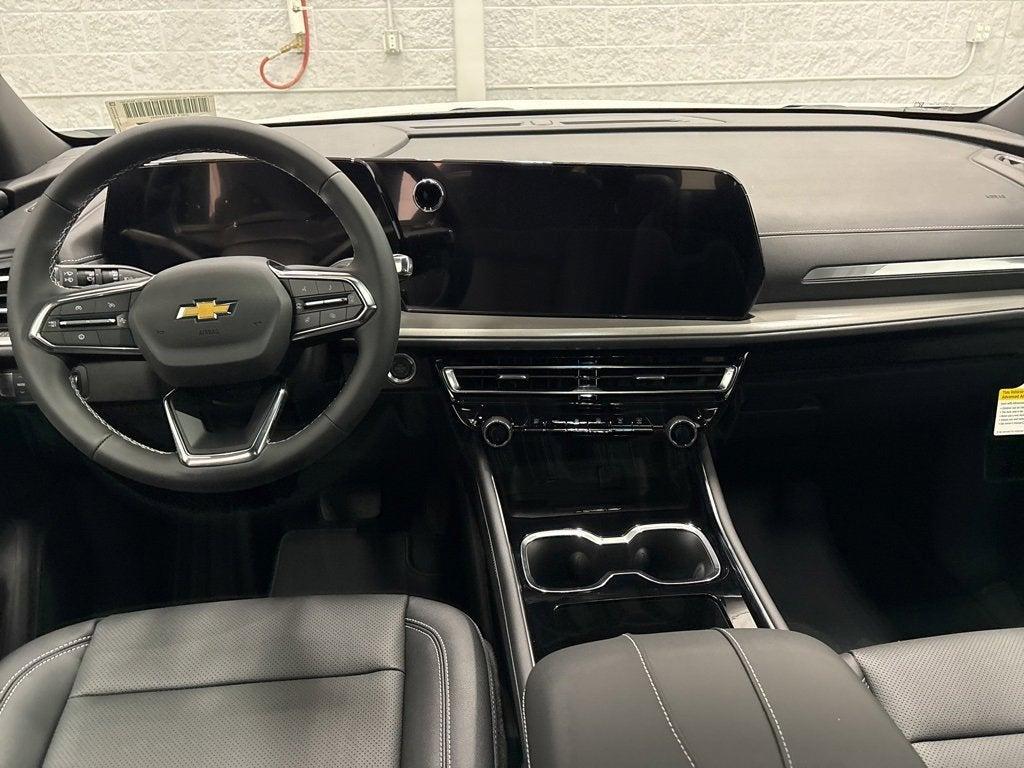 new 2026 Chevrolet Traverse car, priced at $43,920