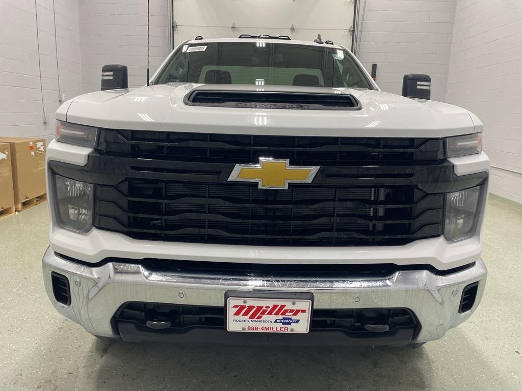 new 2025 Chevrolet Silverado 3500 car, priced at $51,999