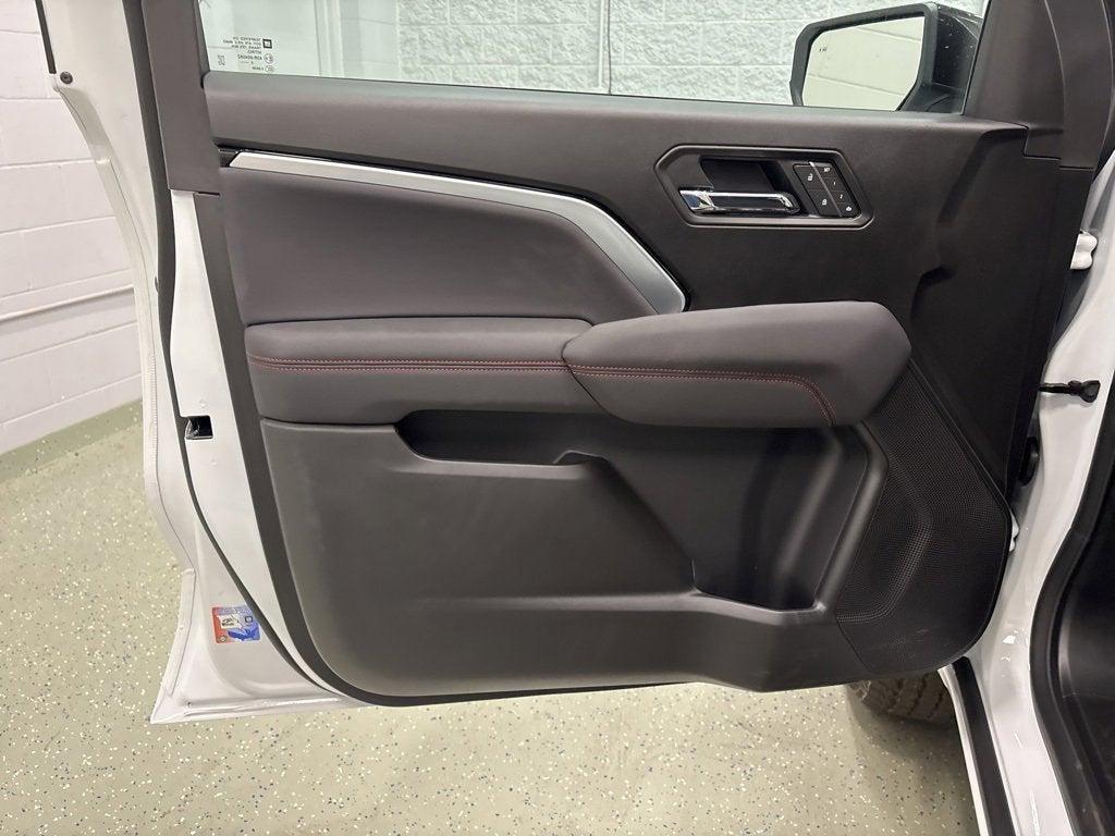 new 2026 Chevrolet Colorado car, priced at $45,755