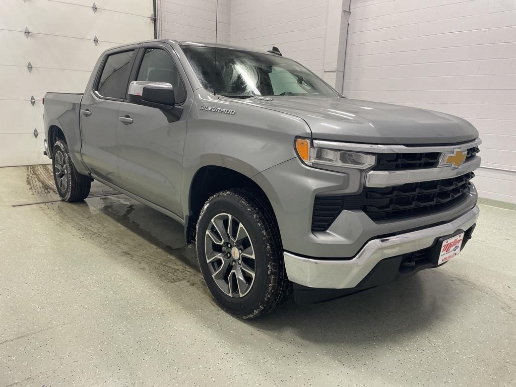 new 2025 Chevrolet Silverado 1500 car, priced at $45,895