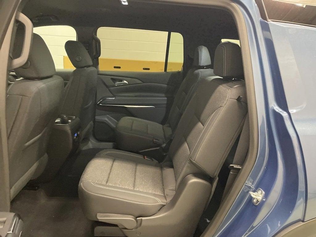 new 2025 Chevrolet Traverse car, priced at $41,999