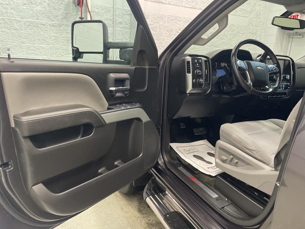 used 2015 Chevrolet Silverado 3500 car, priced at $35,990