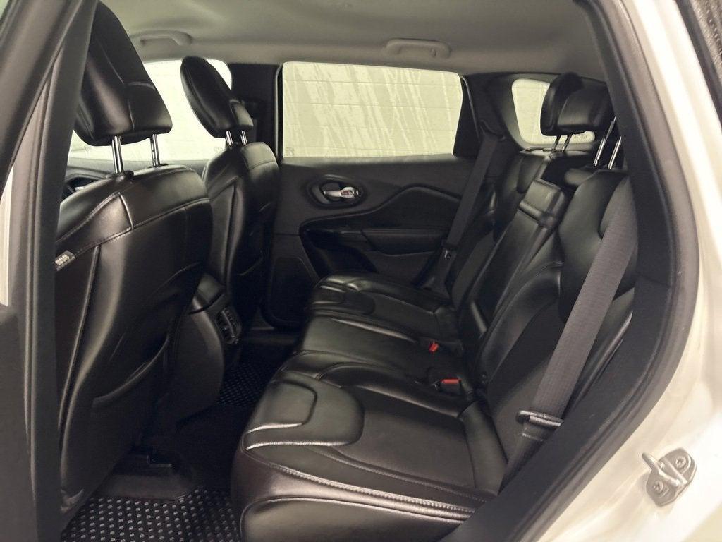 used 2019 Jeep Cherokee car, priced at $18,999