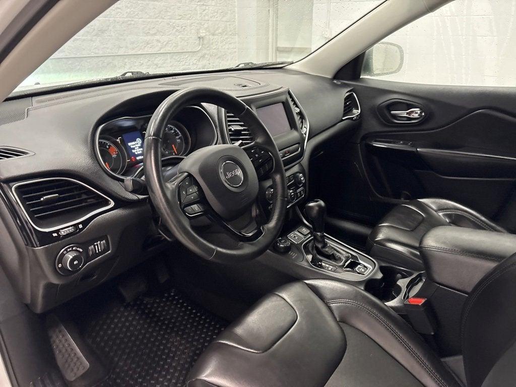 used 2019 Jeep Cherokee car, priced at $18,999