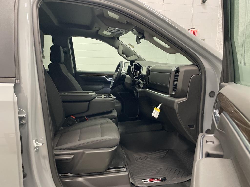 new 2025 Chevrolet Silverado 1500 car, priced at $50,255