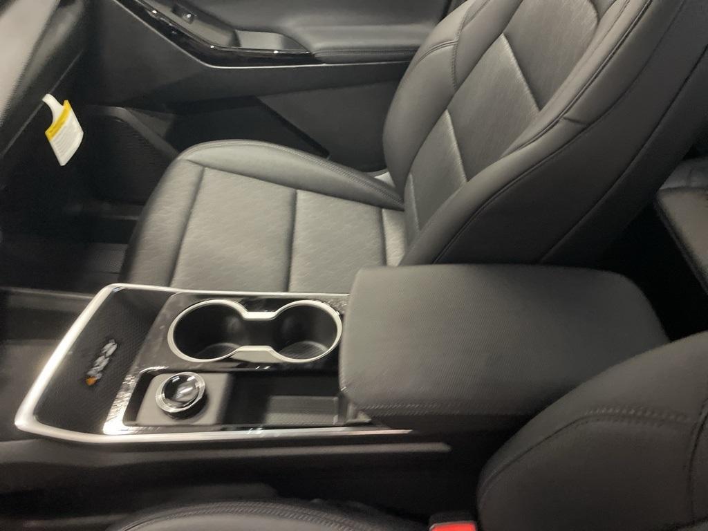 new 2026 Chevrolet Equinox car, priced at $34,635