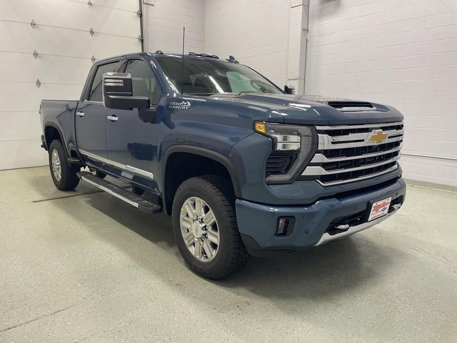 new 2025 Chevrolet Silverado 3500 car, priced at $83,100