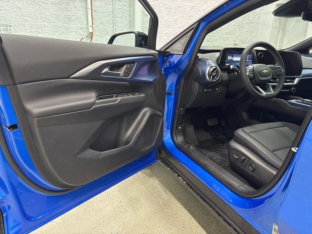 new 2026 Chevrolet Equinox EV car, priced at $44,360