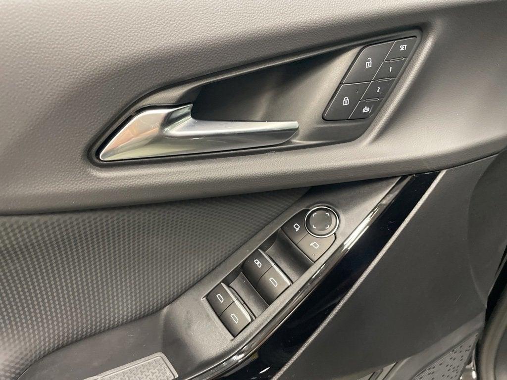 new 2025 Chevrolet Equinox car, priced at $34,999