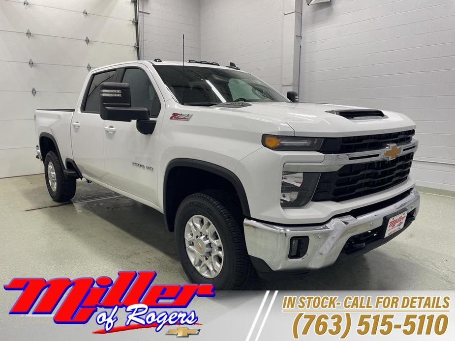 new 2025 Chevrolet Silverado 3500 car, priced at $59,925