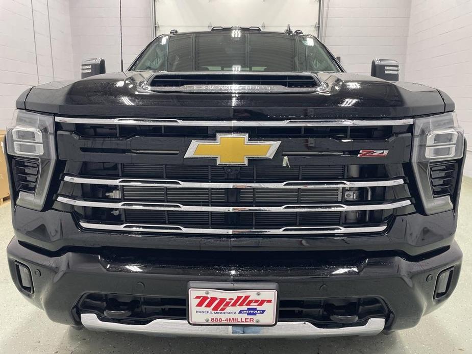 new 2025 Chevrolet Silverado 3500 car, priced at $81,175