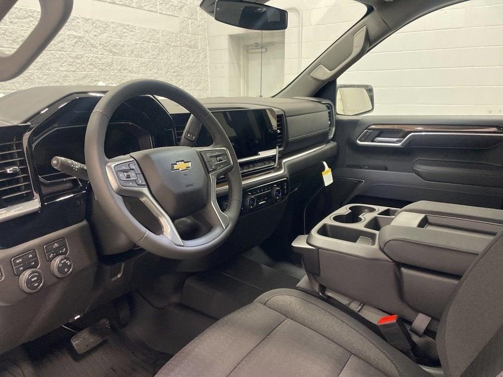 new 2025 Chevrolet Silverado 1500 car, priced at $46,749