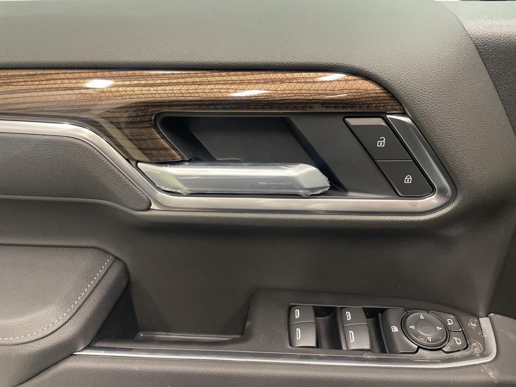 new 2025 Chevrolet Silverado 1500 car, priced at $49,070