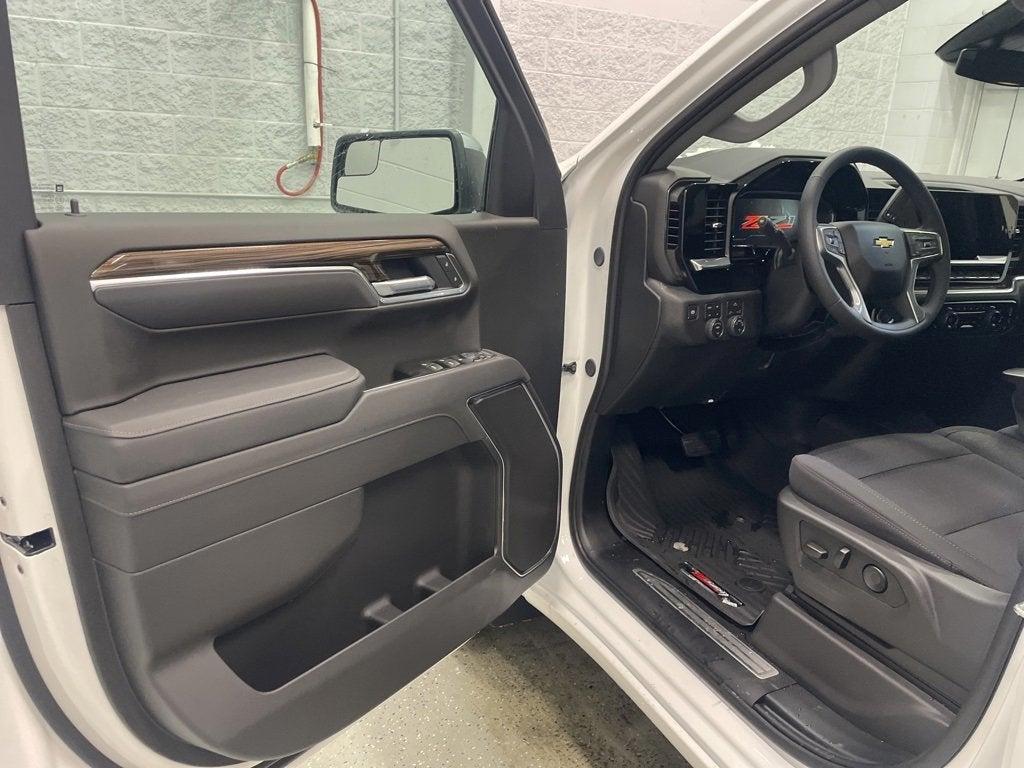 new 2025 Chevrolet Silverado 1500 car, priced at $46,749