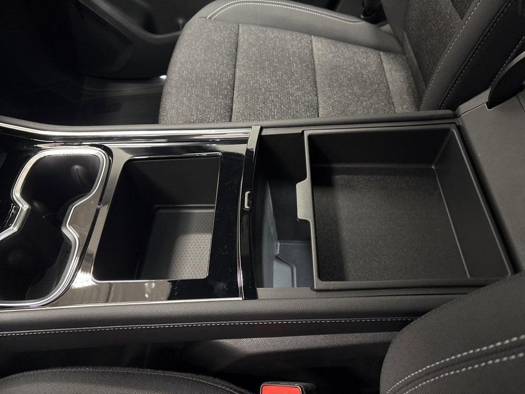 new 2026 Chevrolet Traverse car, priced at $45,730