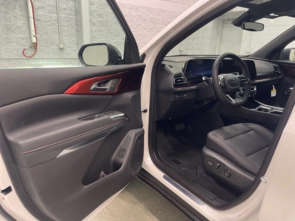 new 2025 Chevrolet Traverse car, priced at $48,740