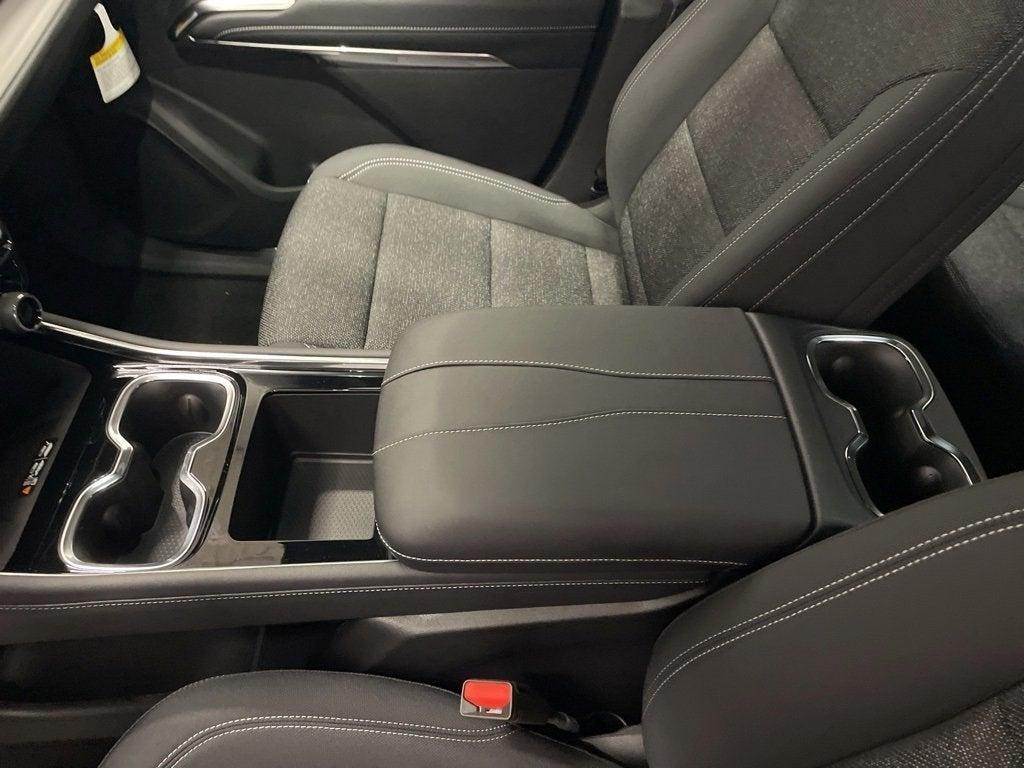 new 2025 Chevrolet Traverse car, priced at $41,999