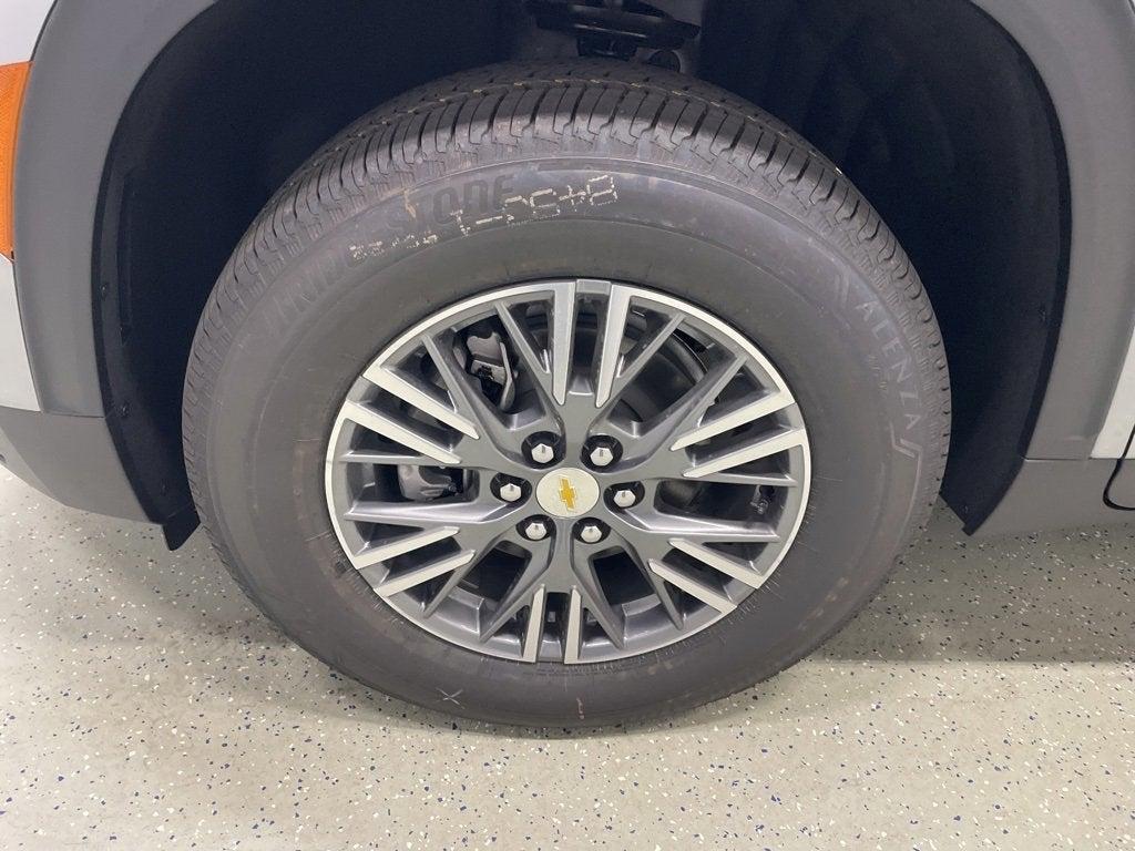 new 2025 Chevrolet Traverse car, priced at $41,999