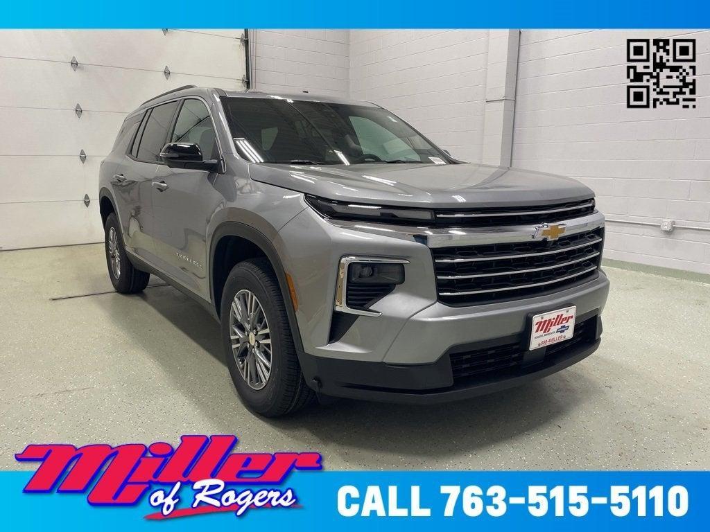 new 2025 Chevrolet Traverse car, priced at $41,999