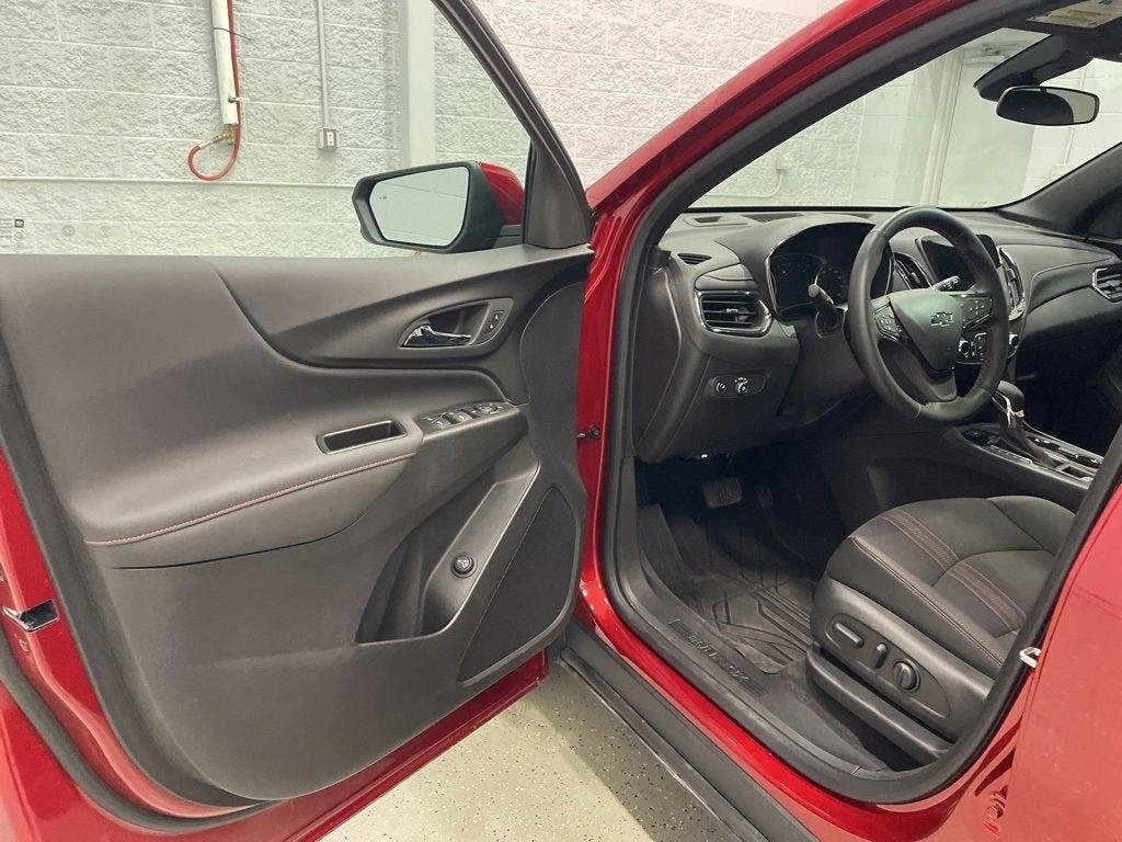 used 2024 Chevrolet Equinox car, priced at $29,999