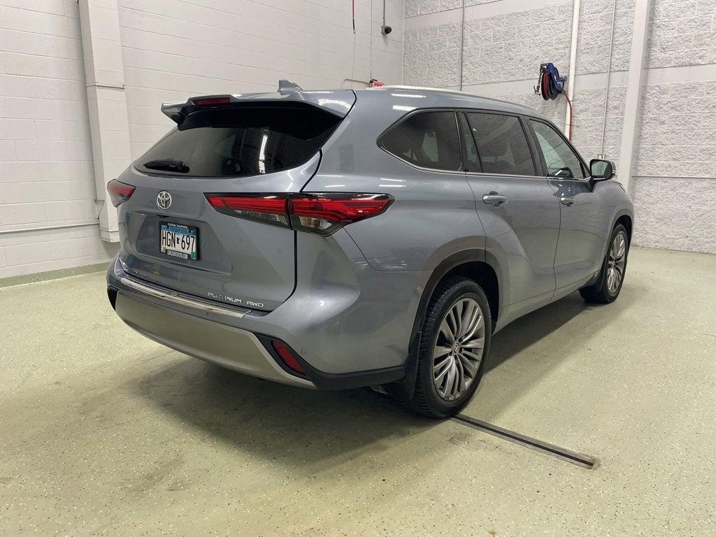 used 2020 Toyota Highlander car, priced at $28,990