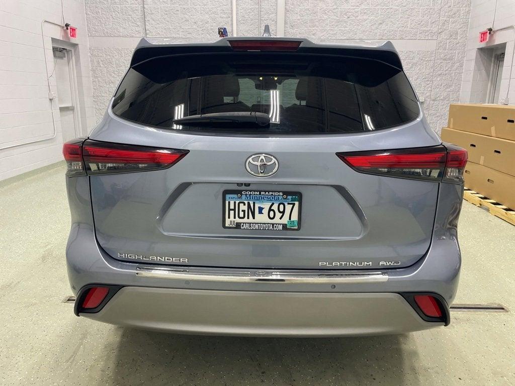 used 2020 Toyota Highlander car, priced at $28,990