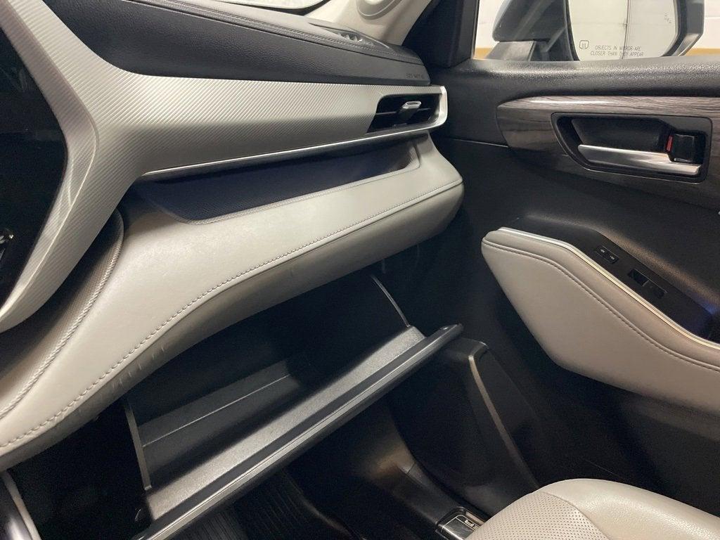 used 2020 Toyota Highlander car, priced at $28,990