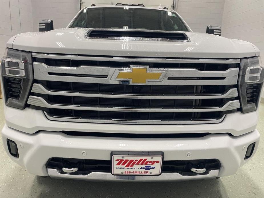 new 2025 Chevrolet Silverado 3500 car, priced at $73,999