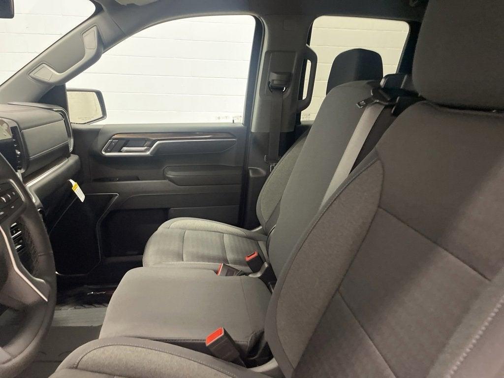 new 2025 Chevrolet Silverado 1500 car, priced at $48,670