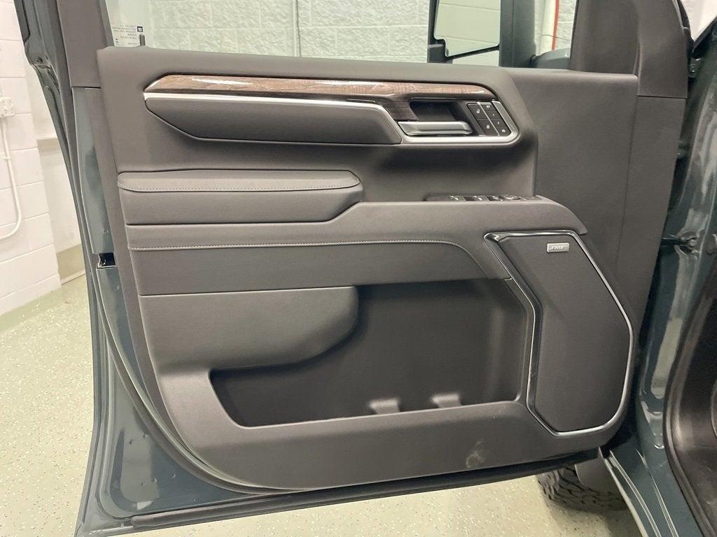 new 2025 Chevrolet Silverado 2500 car, priced at $76,280