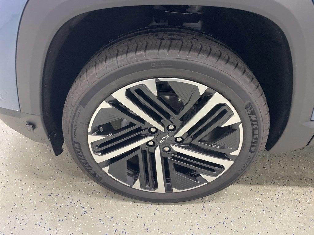 new 2026 Chevrolet Equinox car, priced at $34,945