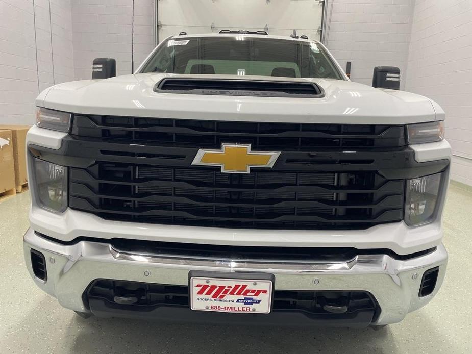 new 2025 Chevrolet Silverado 3500 car, priced at $53,410