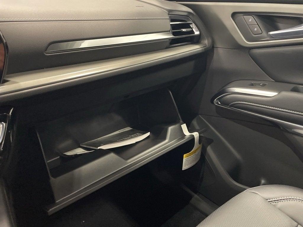 new 2025 Chevrolet Traverse car, priced at $46,890