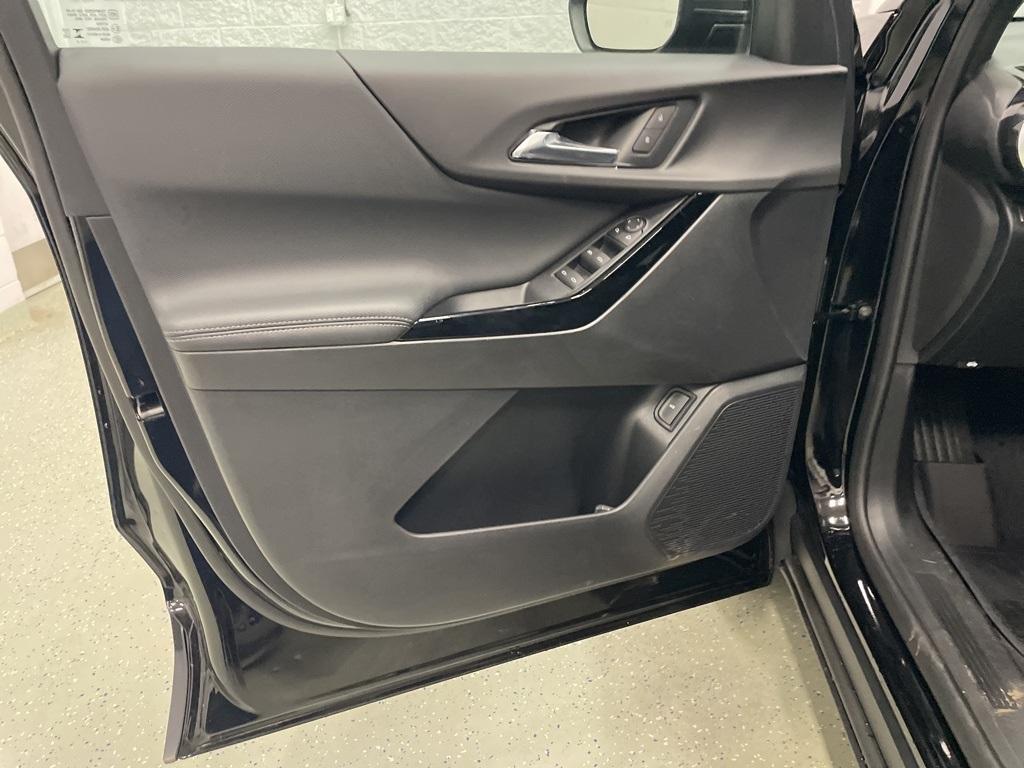 new 2026 Chevrolet Equinox car, priced at $34,199