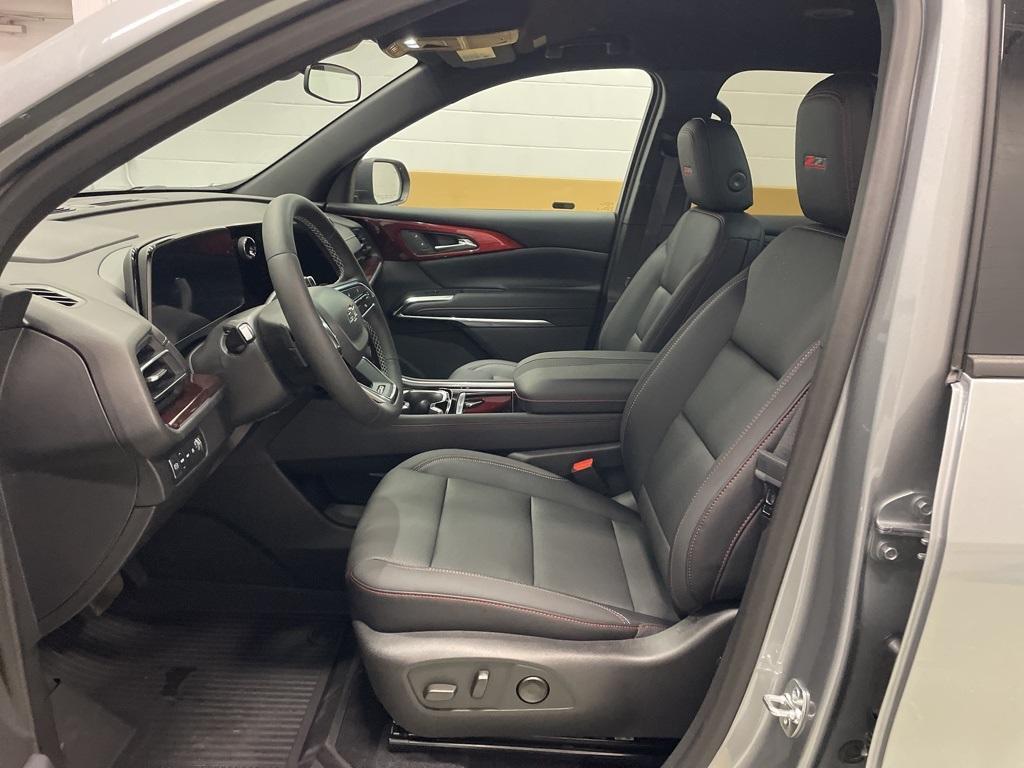 new 2025 Chevrolet Traverse car, priced at $47,760