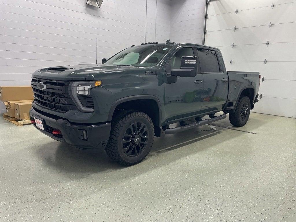new 2025 Chevrolet Silverado 3500 car, priced at $79,249