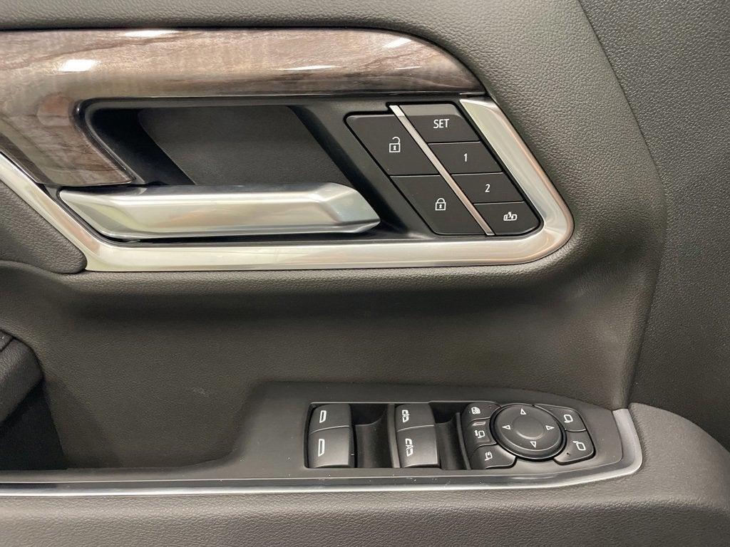 new 2025 Chevrolet Silverado 3500 car, priced at $79,249