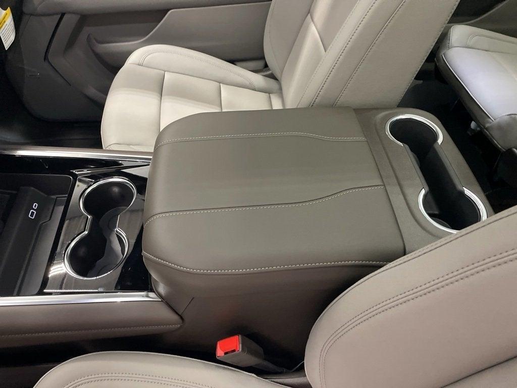 new 2025 Chevrolet Suburban car, priced at $72,385