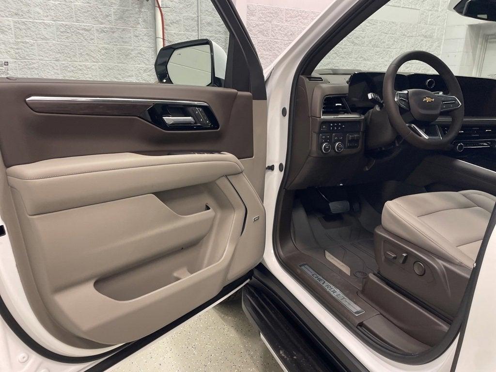 new 2025 Chevrolet Suburban car, priced at $72,385