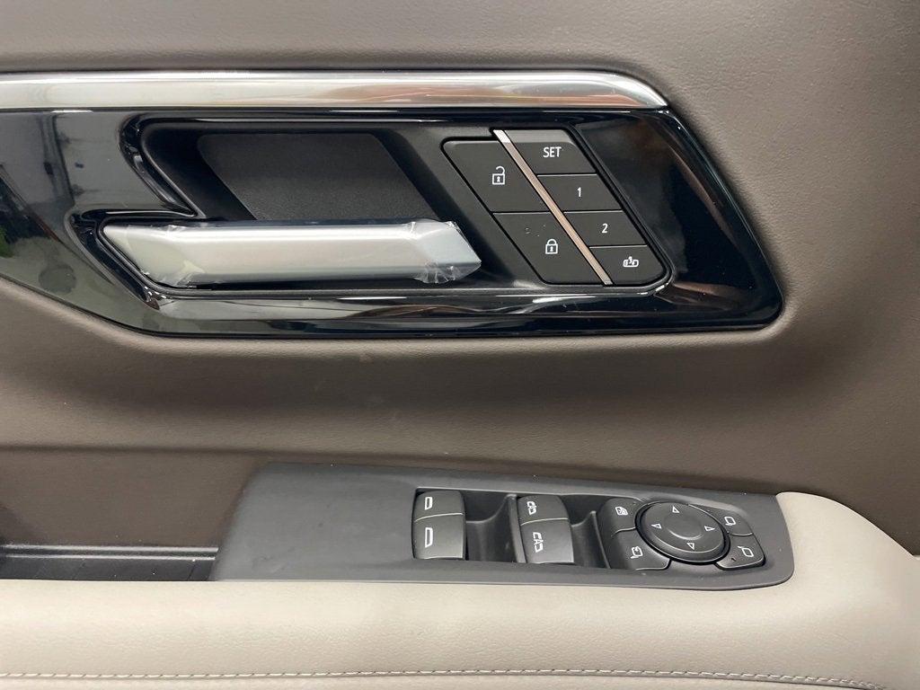 new 2025 Chevrolet Suburban car, priced at $72,385